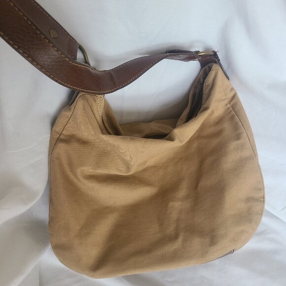 Relic Brown Boho Shoulder Bag - Picture 5 of 8